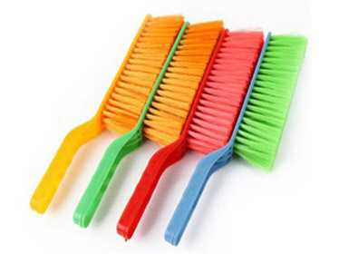 高效清潔，物美價廉 廠家直銷塑料長柄除塵床刷與掃帚批發(fā)指南